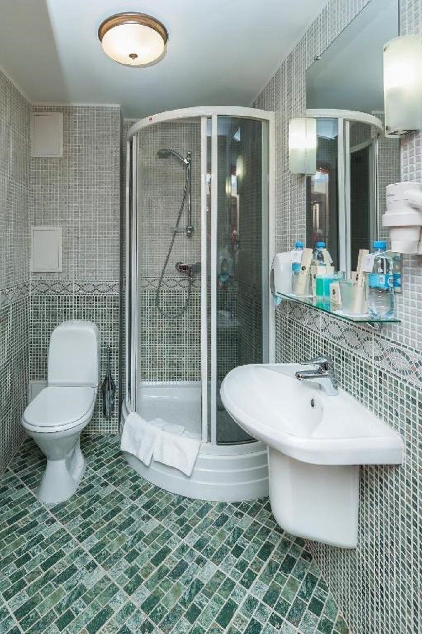 Chichikov Hotel Kharkov Ngoại thất bức ảnh